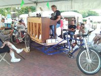 Read more about the article Mr. B’s Joybox Express: a PIANO band *bikes* across Michigan!
