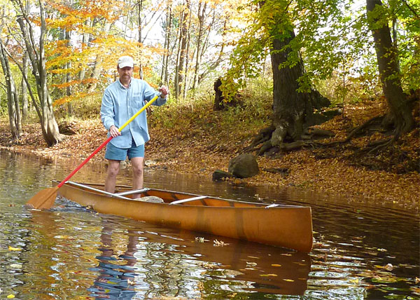 Read more about the article Standup Canoeing and Poling: a New Kind of SUP