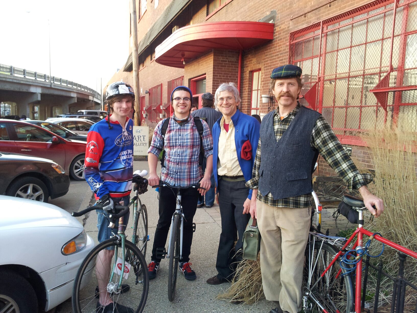 You are currently viewing Lansing Bike Party 2014: Stepping Up!