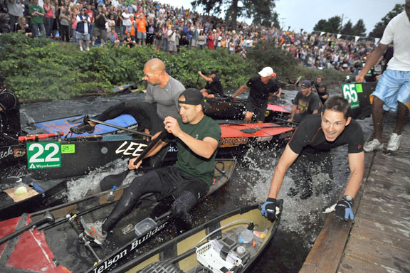 You are currently viewing AuSable Canoe Marathon: cool opening video