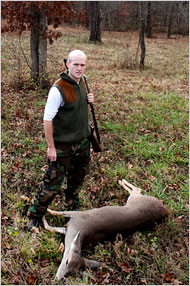 Read more about the article NYT: Urban foodies turn deerhunters