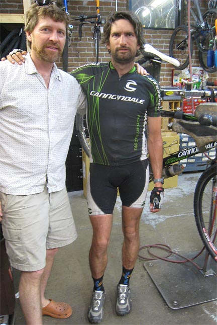 You are currently viewing Team OYB meets the Race Leader of the Tour Divide!