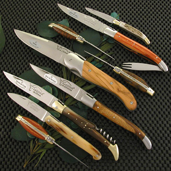 Read more about the article Stylish Knives