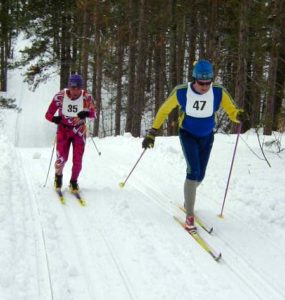 Read more about the article Backyard vs. Hightech XC Ski Racing Finale